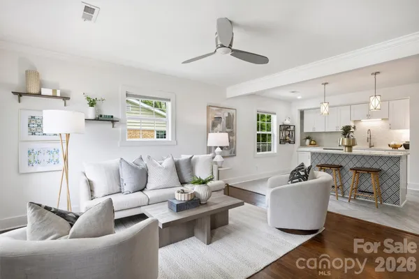 $450,000 | 2314 Crestview Drive, Charlotte, NC 28216
