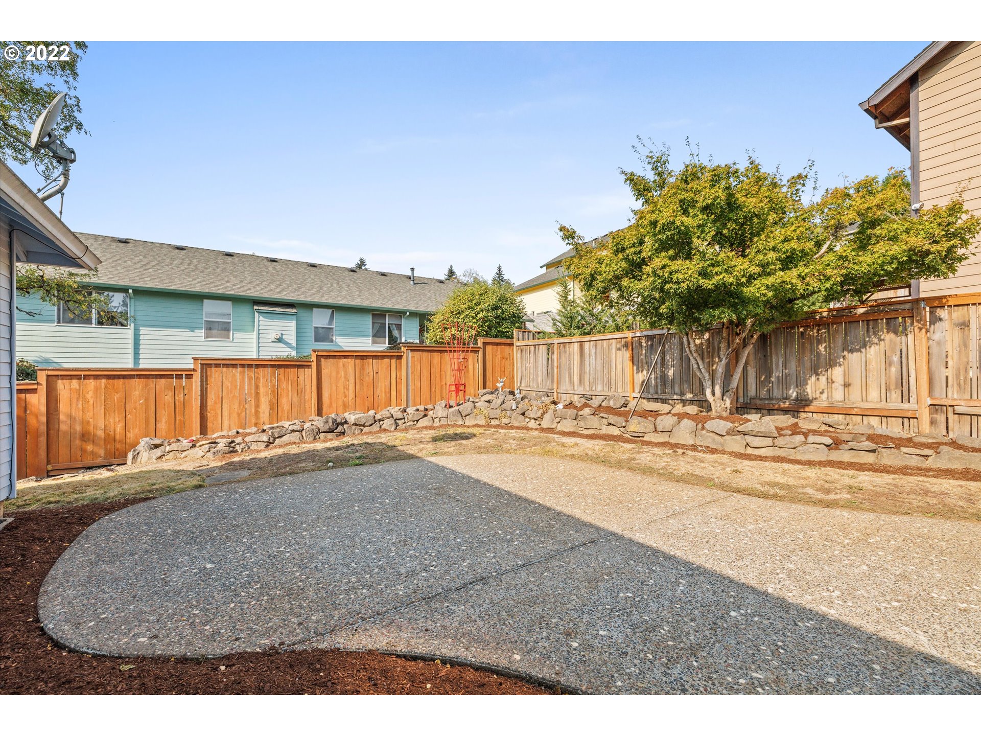 36930 Eldridge Drive Sandy, OR 97055 - Photo 28 of 32 a view of a backyard of a house