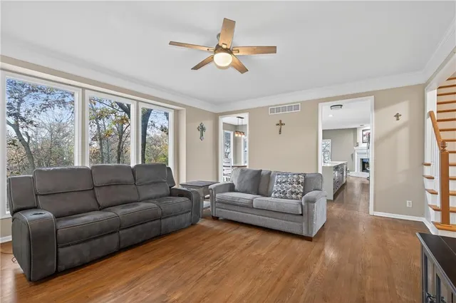 $550,000 | 13800 West 75th Court, Shawnee, KS 66216