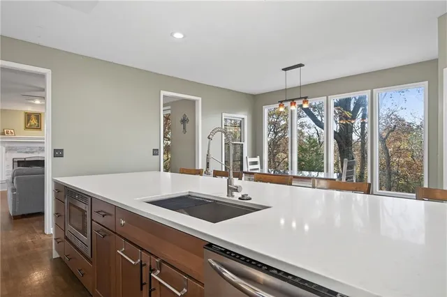 $550,000 | 13800 West 75th Court, Shawnee, KS 66216