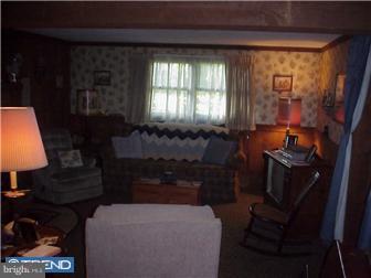 196 Harley Road Pottstown, PA 19465 - Photo 5 of 12