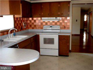 1502 Columbus Road Burlington, NJ 08016 - Photo 4 of 6