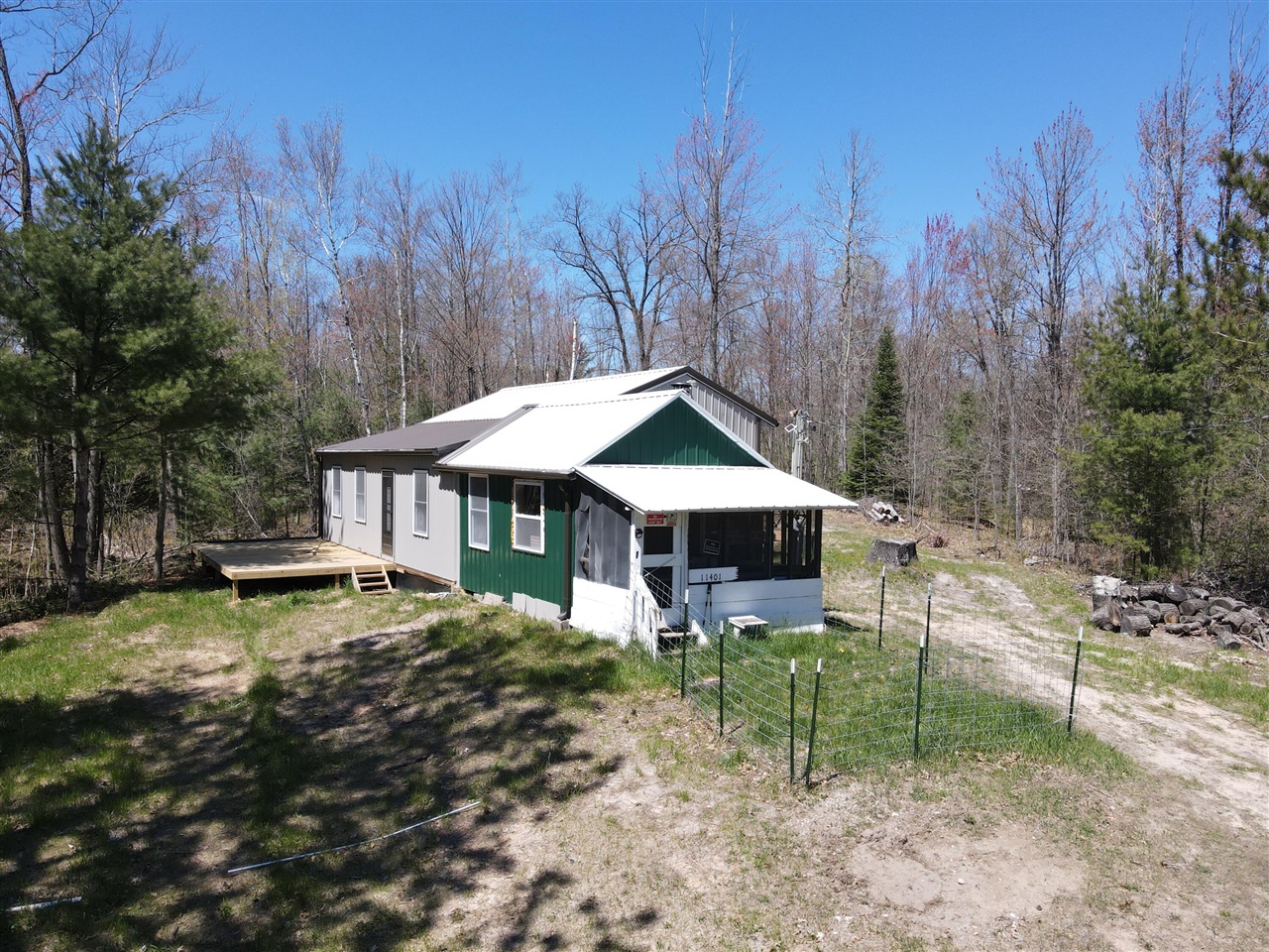 11401 Little George Lake Road Gladwin, MI 48624 - Photo 4 of 72