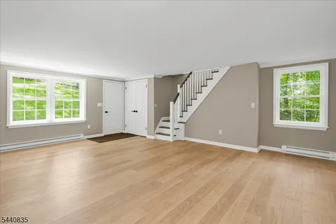 $250,000 | 20 Kingsland Avenue, Stanhope, NJ 07874