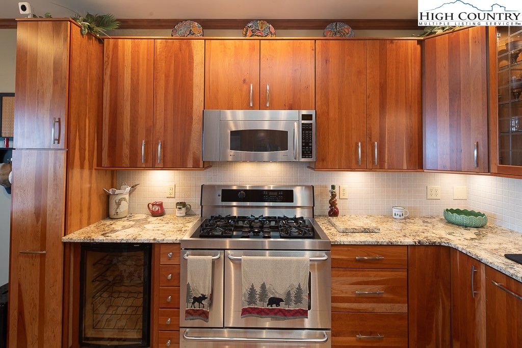 1332 Big Tree Road West Jefferson, NC 28694 - Photo 15 of 50 Gallery Image 15