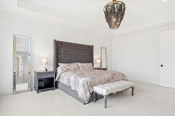 $2,379,800 | 15540 52nd Place North, Plymouth, MN 55446