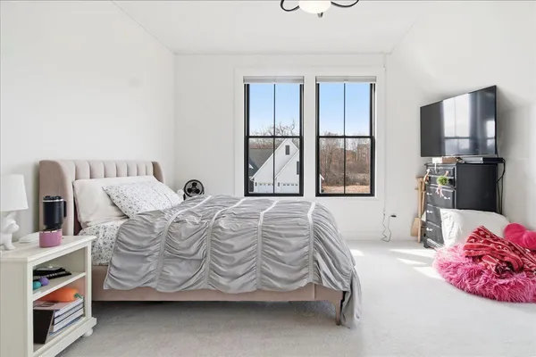 $2,379,800 | 15540 52nd Place North, Plymouth, MN 55446