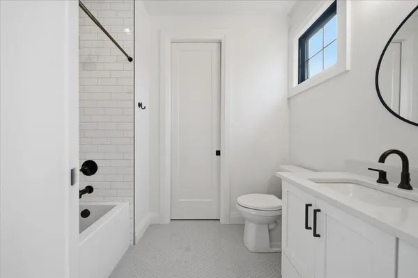 $2,379,800 | 15540 52nd Place North, Plymouth, MN 55446