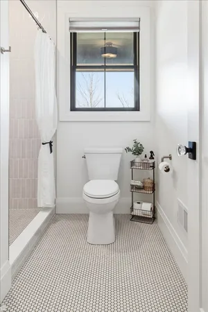 $2,379,800 | 15540 52nd Place North, Plymouth, MN 55446