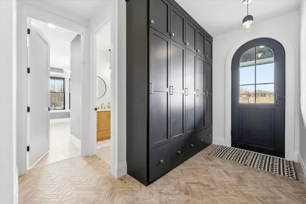 $2,379,800 | 15540 52nd Place North, Plymouth, MN 55446