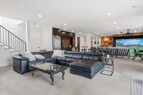 $2,379,800 | 15540 52nd Place North, Plymouth, MN 55446