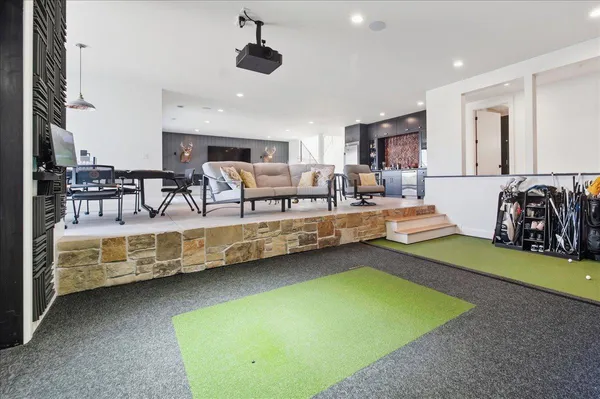 $2,379,800 | 15540 52nd Place North, Plymouth, MN 55446