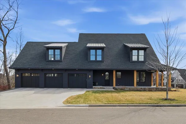 $2,379,800 | 15540 52nd Place North, Plymouth, MN 55446