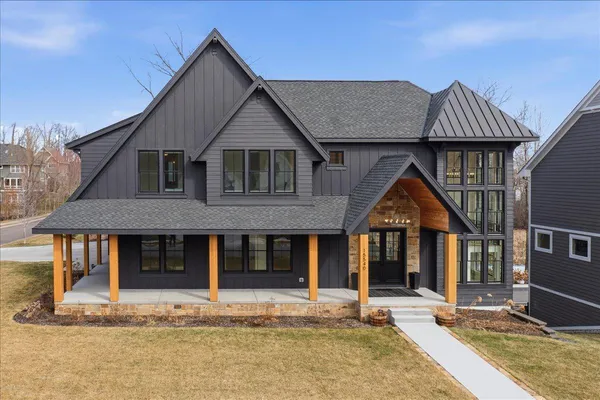 $2,379,800 | 15540 52nd Place North, Plymouth, MN 55446
