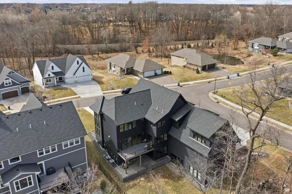 $2,379,800 | 15540 52nd Place North, Plymouth, MN 55446