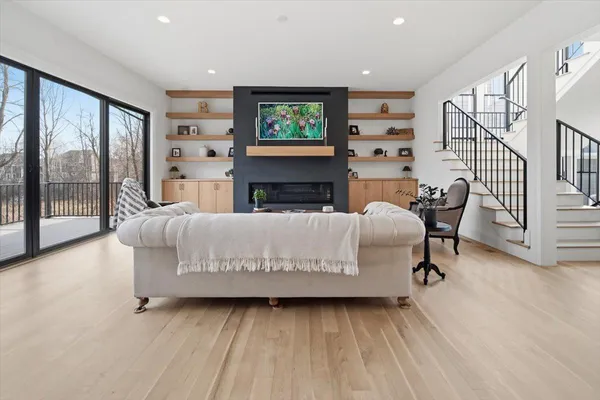 $2,379,800 | 15540 52nd Place North, Plymouth, MN 55446