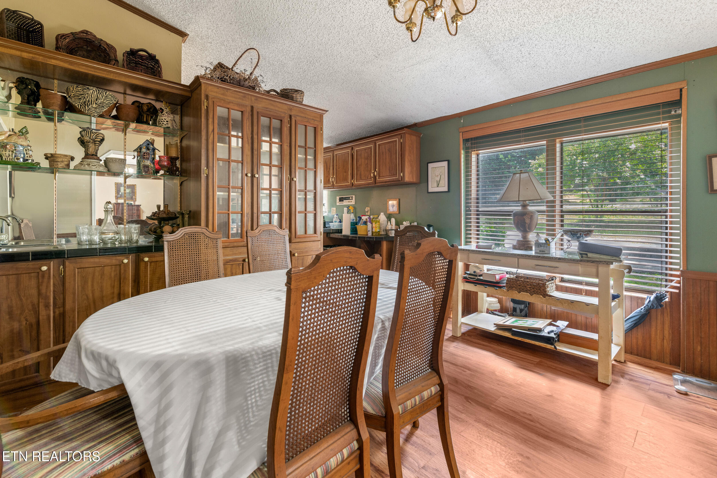 721 Fox Road Knoxville, TN 37922 - Photo 8 of 38 721 fox road-8