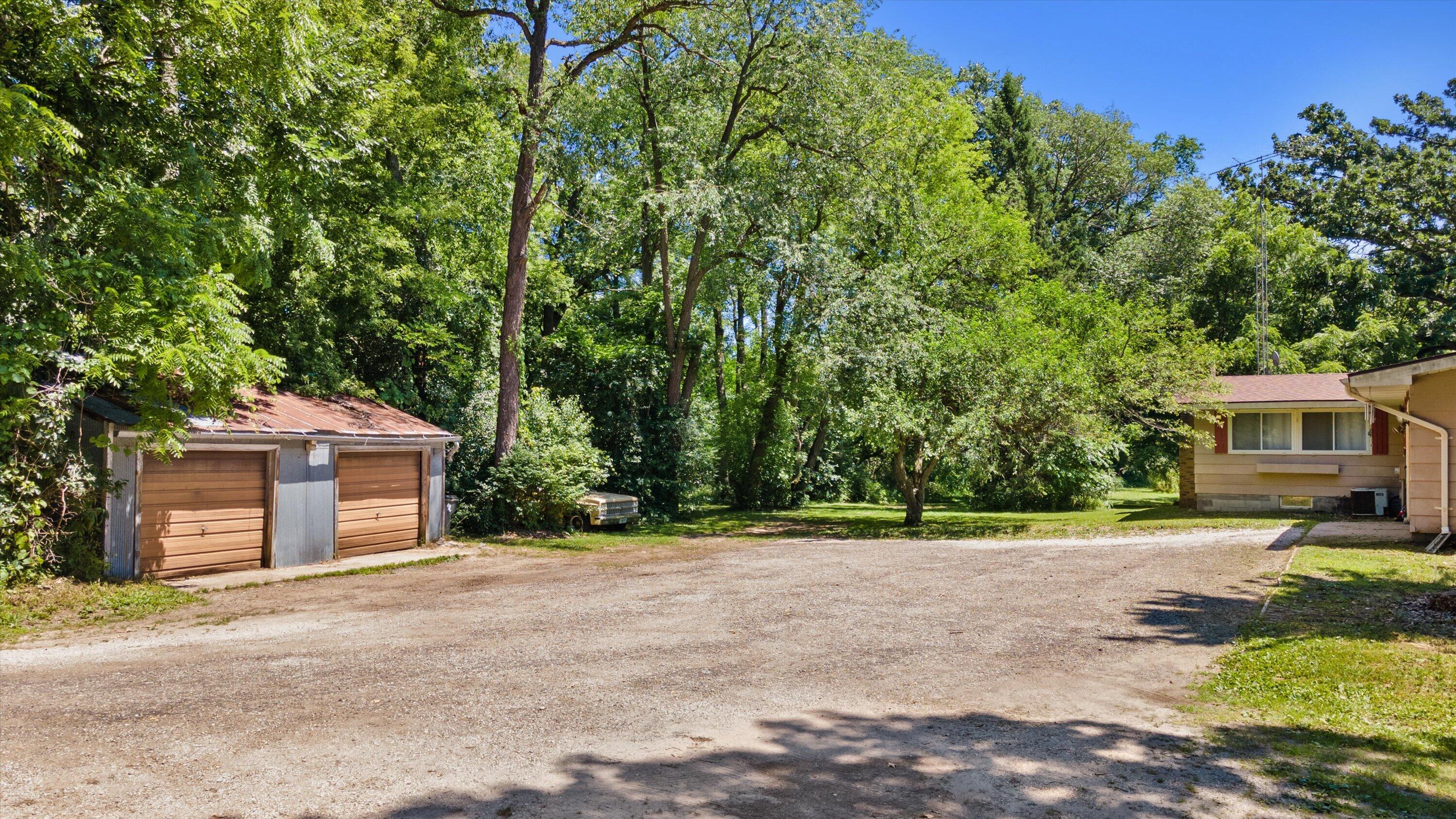 W347S7680 Sprague Road Eagle, WI 53119 - Photo 9 of 45 Plenty Of Room For Guest Parking