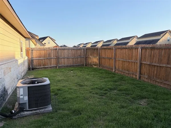 $2,600 | 3411 Cullen Trail, College Station, TX 77845