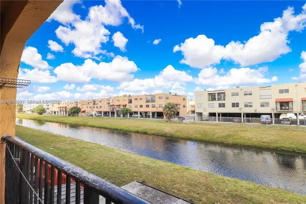 a view of entryway with stairs