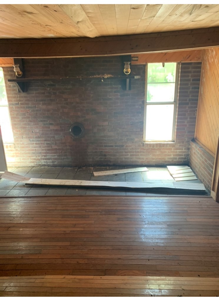 2557 Happy Hollow Road Sevierville, TN 37862 - Photo 7 of 17 a view of a room