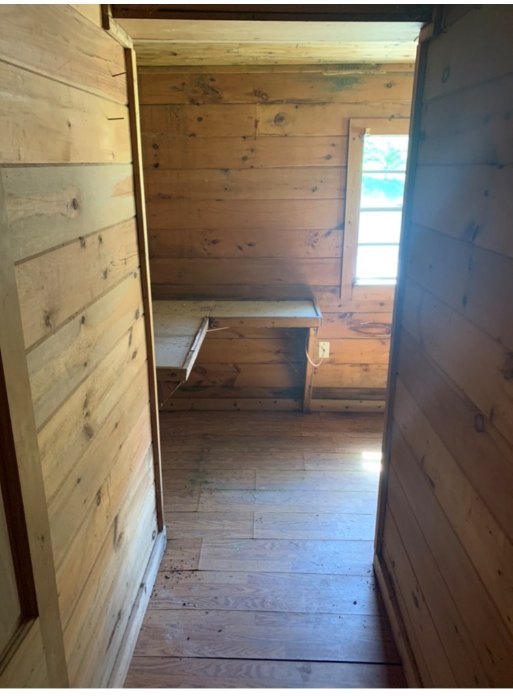 2557 Happy Hollow Road Sevierville, TN 37862 - Photo 8 of 17 a view of walk in closet