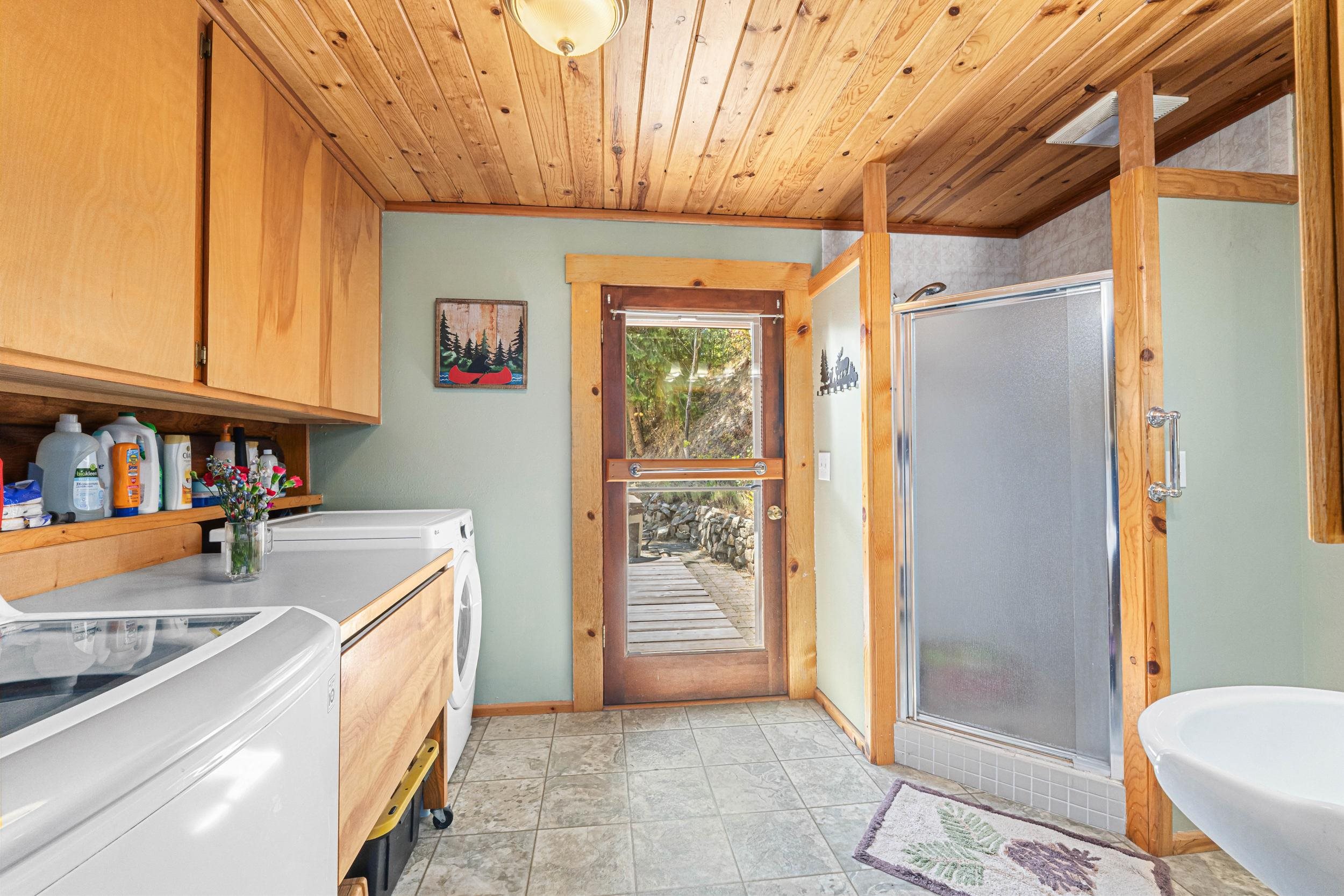 49 Lilly Creek Road Republic, WA 99166 - Photo 14 of 37 Gallery Image 14