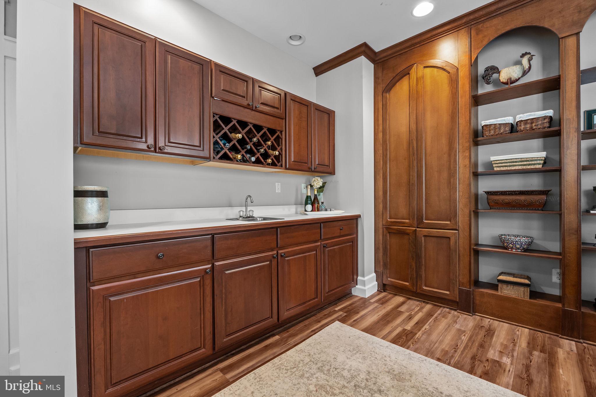 4605 Twinbrook Circle Doylestown, PA 18902 - Photo 11 of 53 and a wet bar.