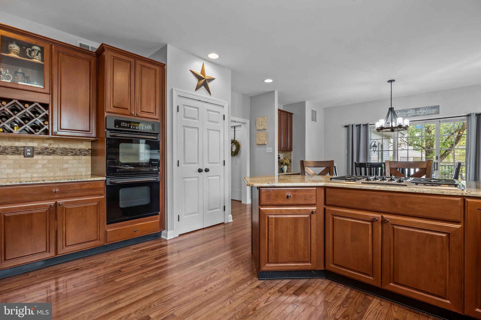 4605 Twinbrook Circle Doylestown, PA 18902 - Photo 15 of 53 plus the original pantry ...