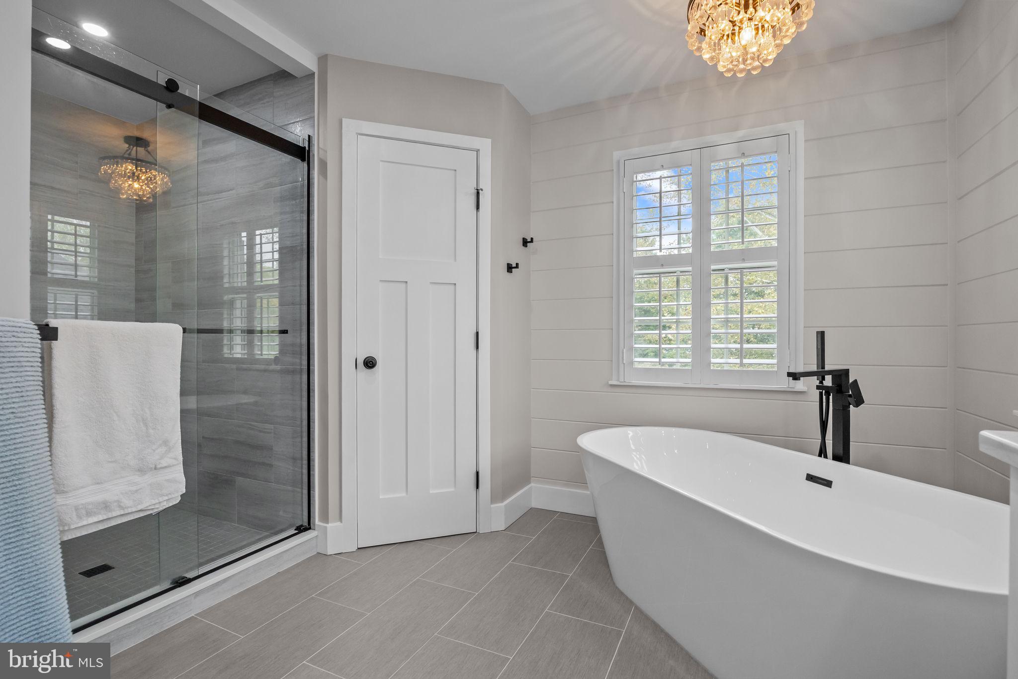 4605 Twinbrook Circle Doylestown, PA 18902 - Photo 30 of 53 and shower!