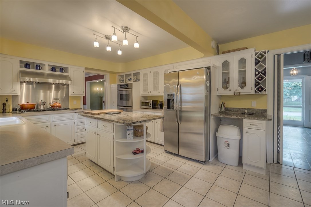 330 Tremont Road Akron, OH 44313 - Photo 3 of 24 Gallery Image 3