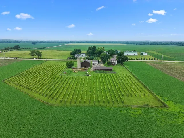 $950,000 | W5837 County Rd A, Sugar Creek, WI 53121