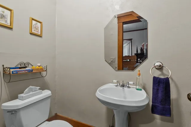 $950,000 | W5837 County Rd A, Sugar Creek, WI 53121