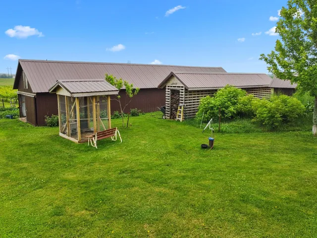 $950,000 | W5837 County Rd A, Sugar Creek, WI 53121