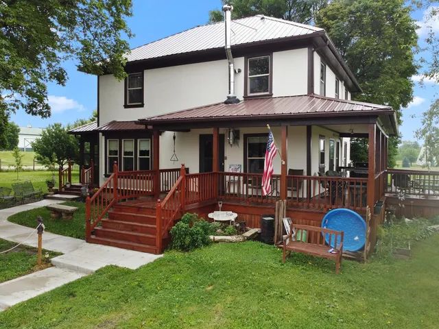 $950,000 | W5837 County Rd A, Sugar Creek, WI 53121