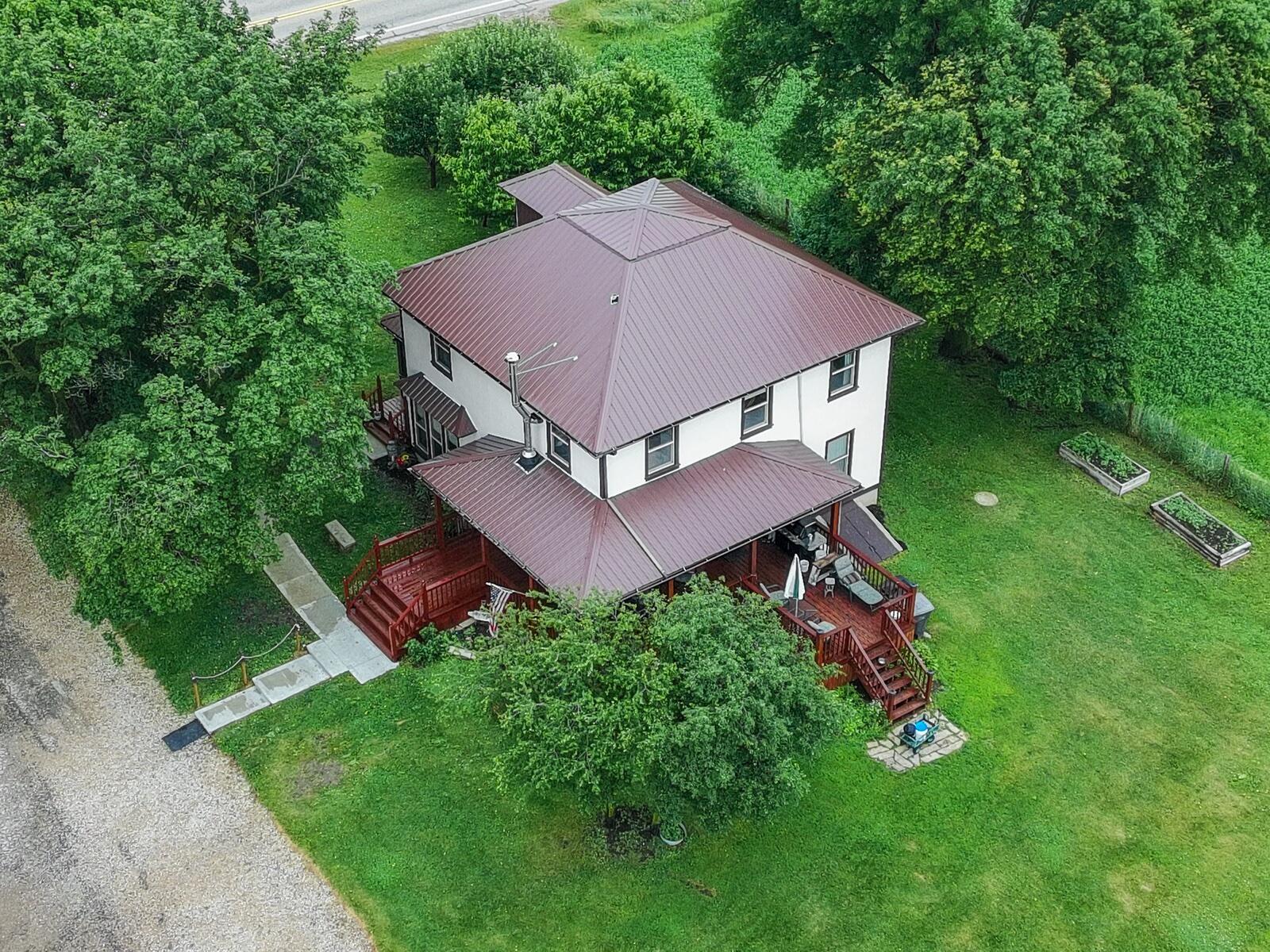 W5837 County Rd A Sugar Creek, WI 53121 - Photo 62 of 79 gg2