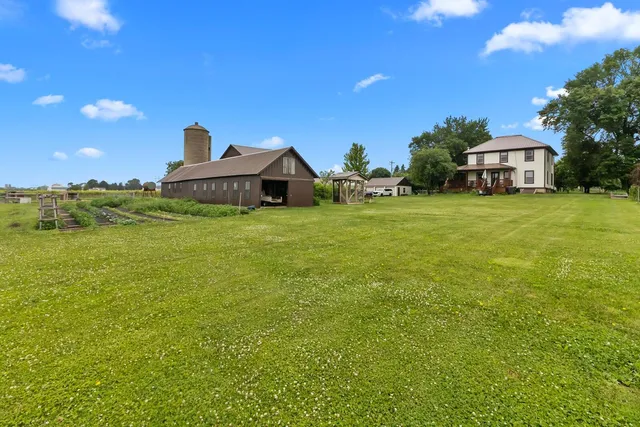 $950,000 | W5837 County Rd A, Sugar Creek, WI 53121