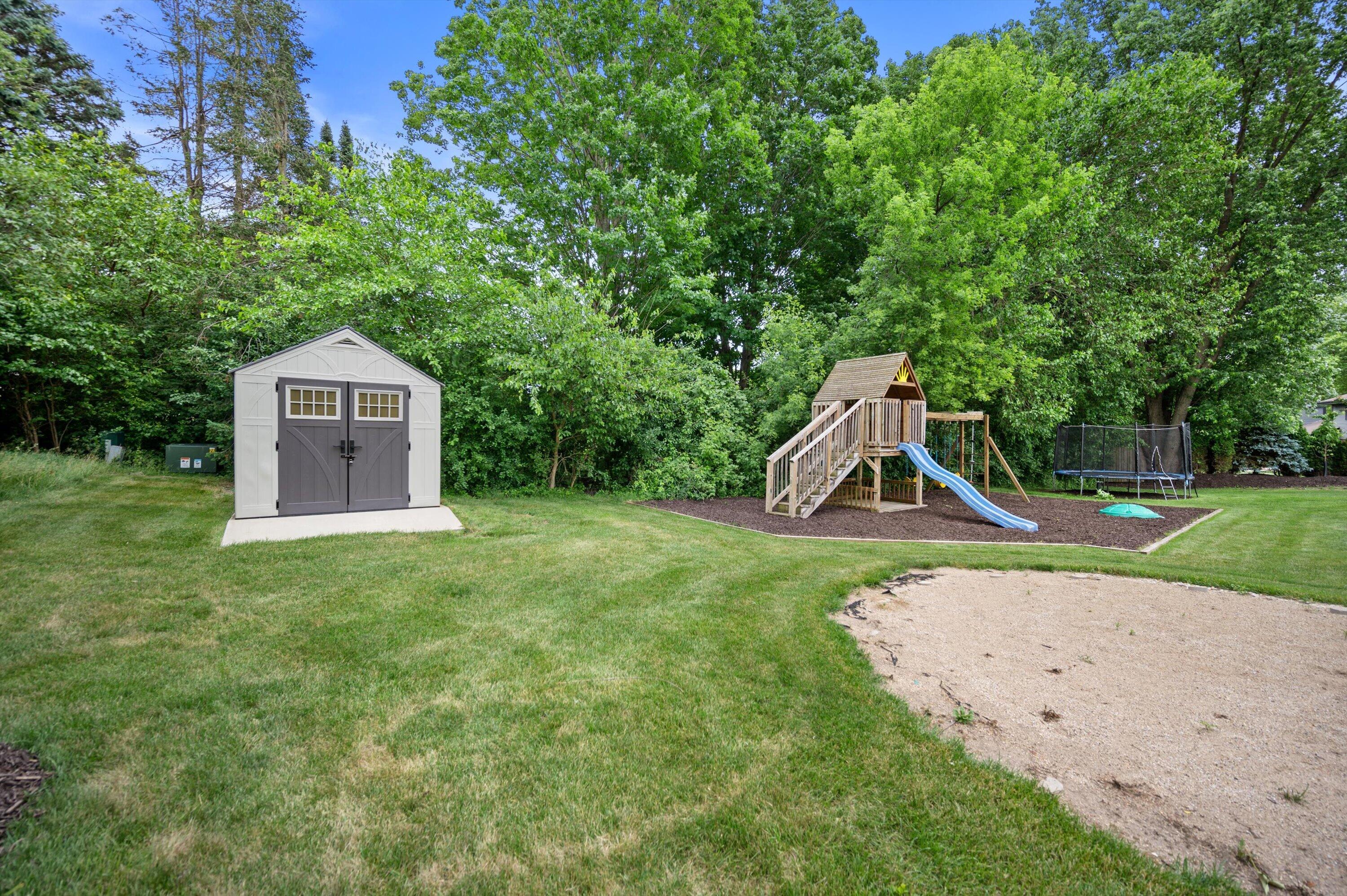 W284-n6506 Hawthorne Road Merton, WI 53029 - Photo 28 of 34 Shed