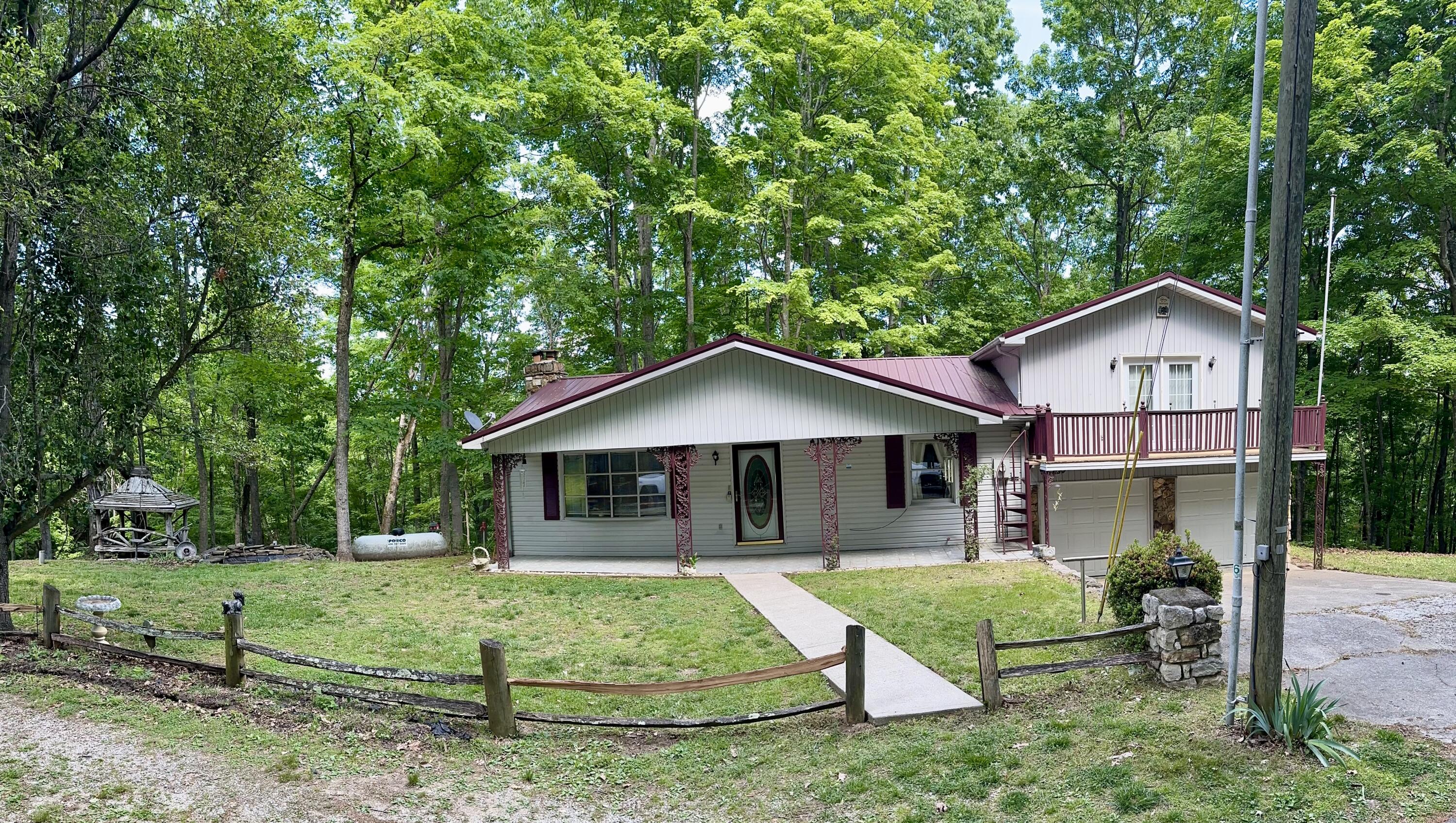 439 Eagles Bluff Road Monticello, KY 42633 - Photo 1 of 48 IMG_4908