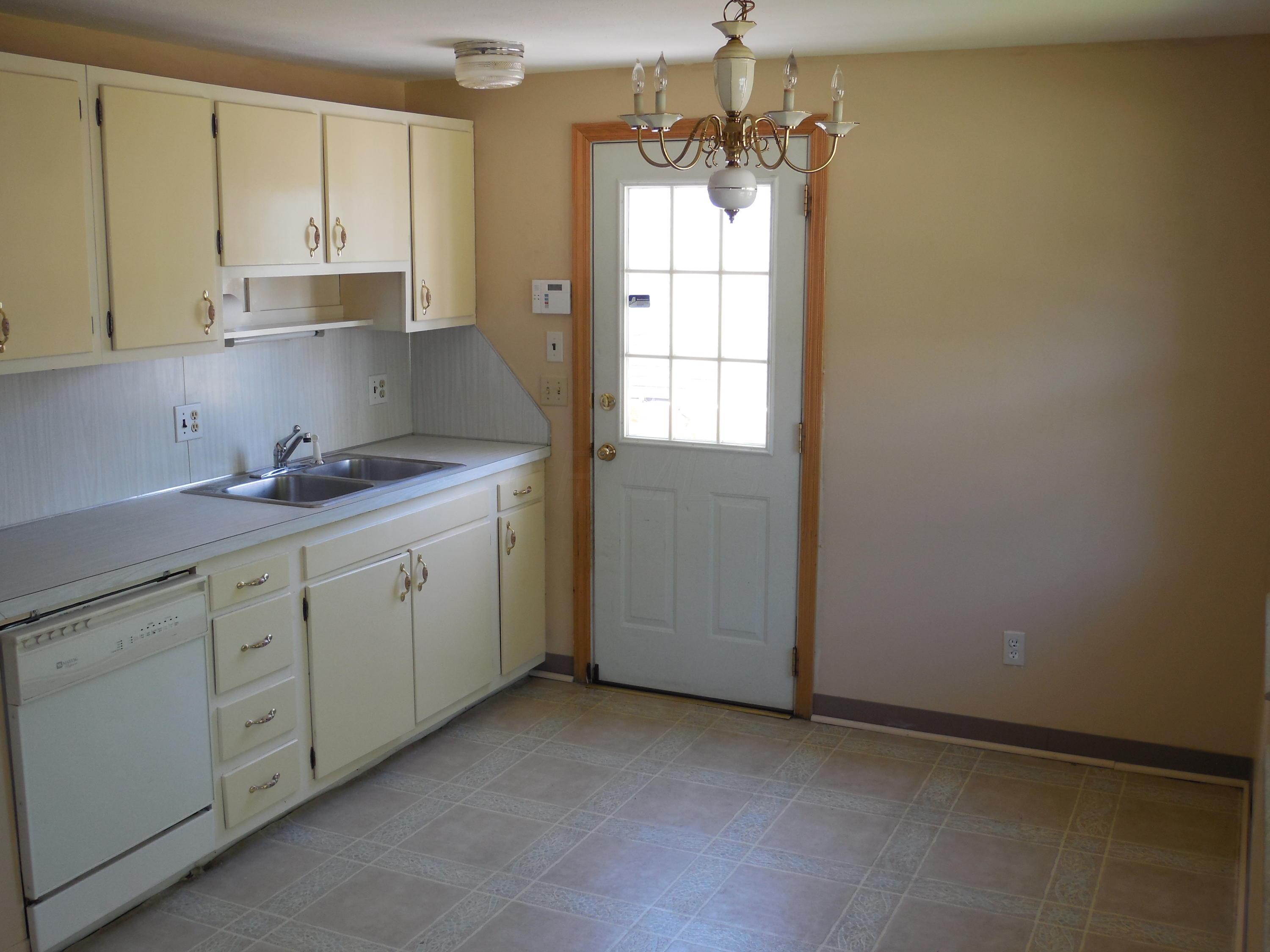 6514 Devonhill Road Columbus, OH 43229 - Photo 9 of 17 Gallery Image 9