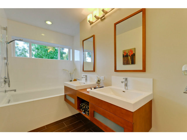 22530 Ricardo Road Cupertino, CA 95014 - Photo 18 of 25 Gallery Image 18