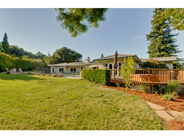 22530 Ricardo Road Cupertino, CA 95014 - Photo 24 of 25 Gallery Image 24