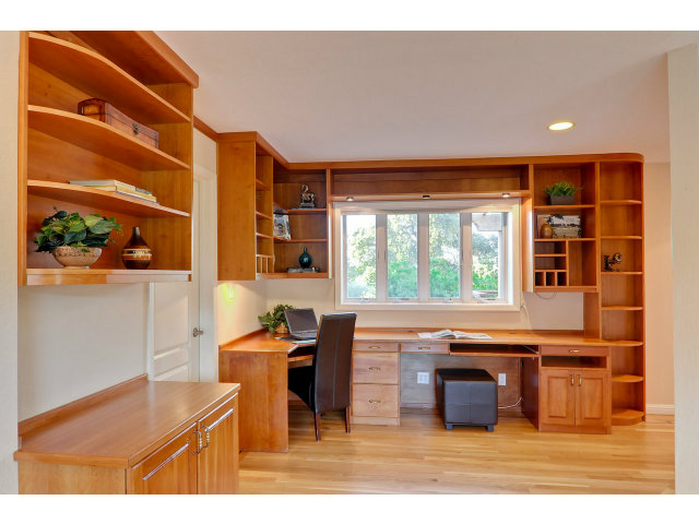 22530 Ricardo Road Cupertino, CA 95014 - Photo 5 of 25 Gallery Image 5