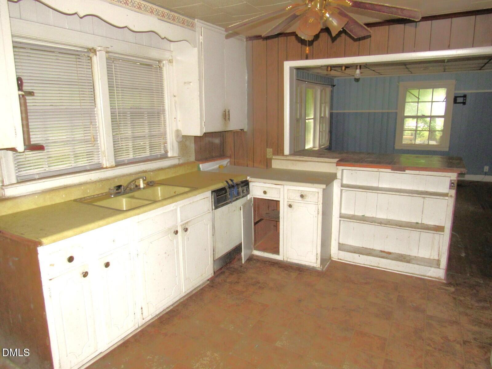 4513 Laymans Chapel Road Durham, NC 27704 - Photo 2 of 15 Kitchen