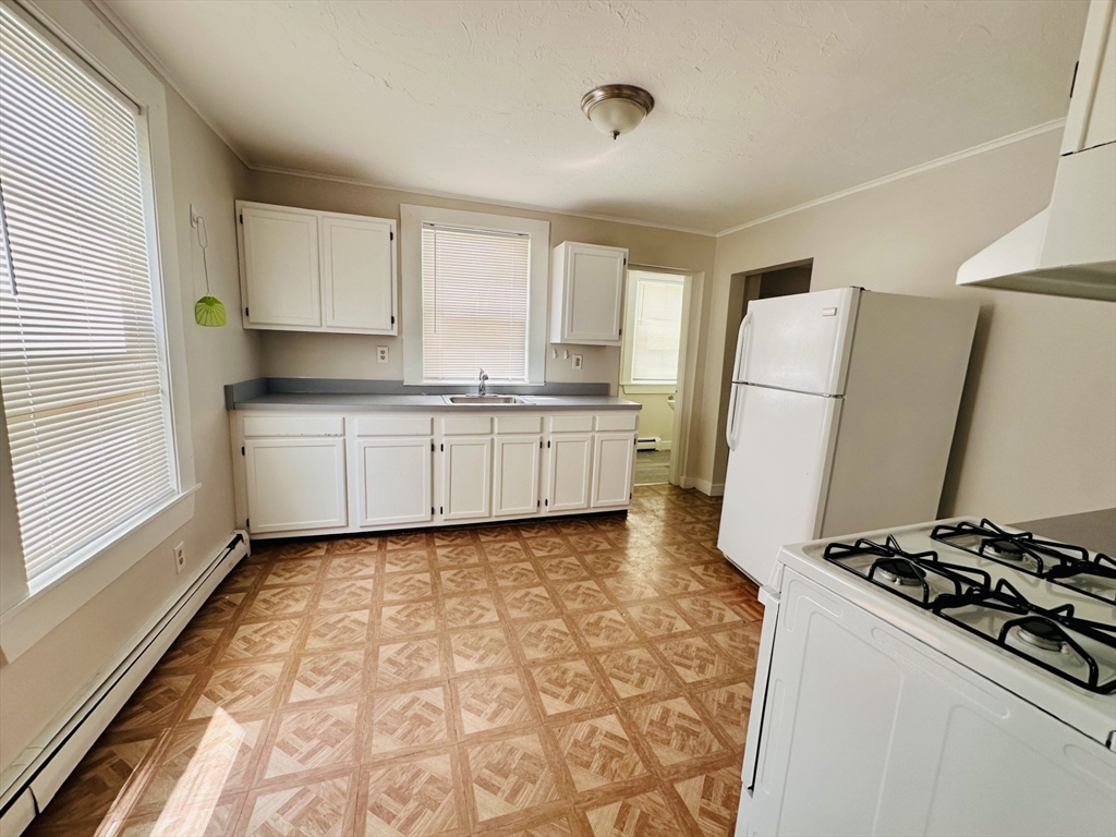 11 Derby Street Waltham, MA 02453 - Photo 8 of 28