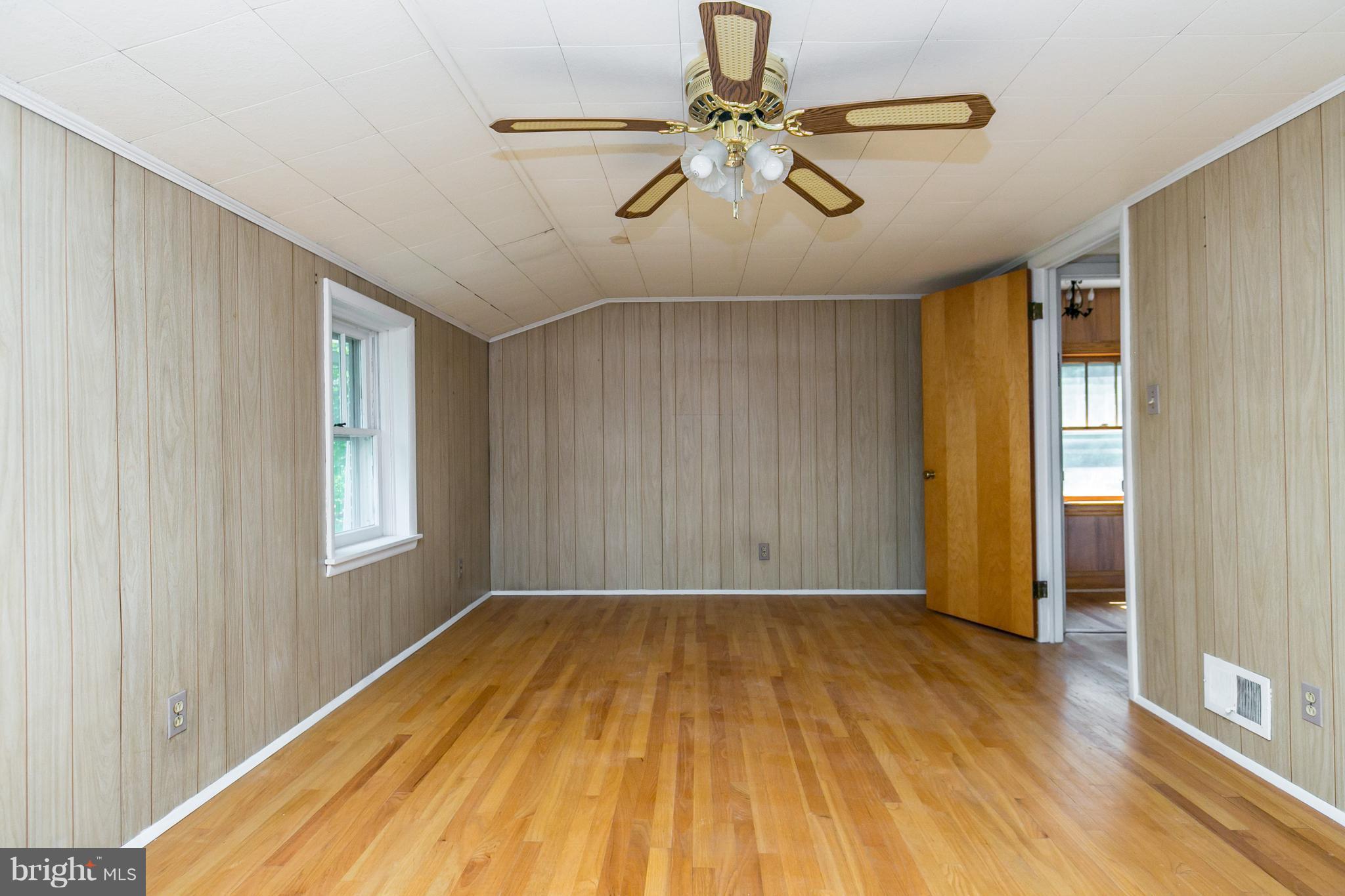 13219 Fork Road Baldwin, MD 21013 - Photo 18 of 30 Bedroom