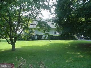 228 Main Street Rancocas, NJ 08073 - Photo 1 of 6
