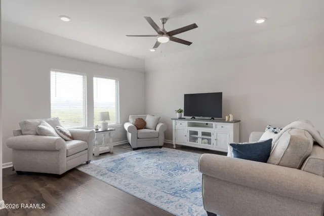 $230,000 | 222 Old Cane Court, Duson, LA 70529