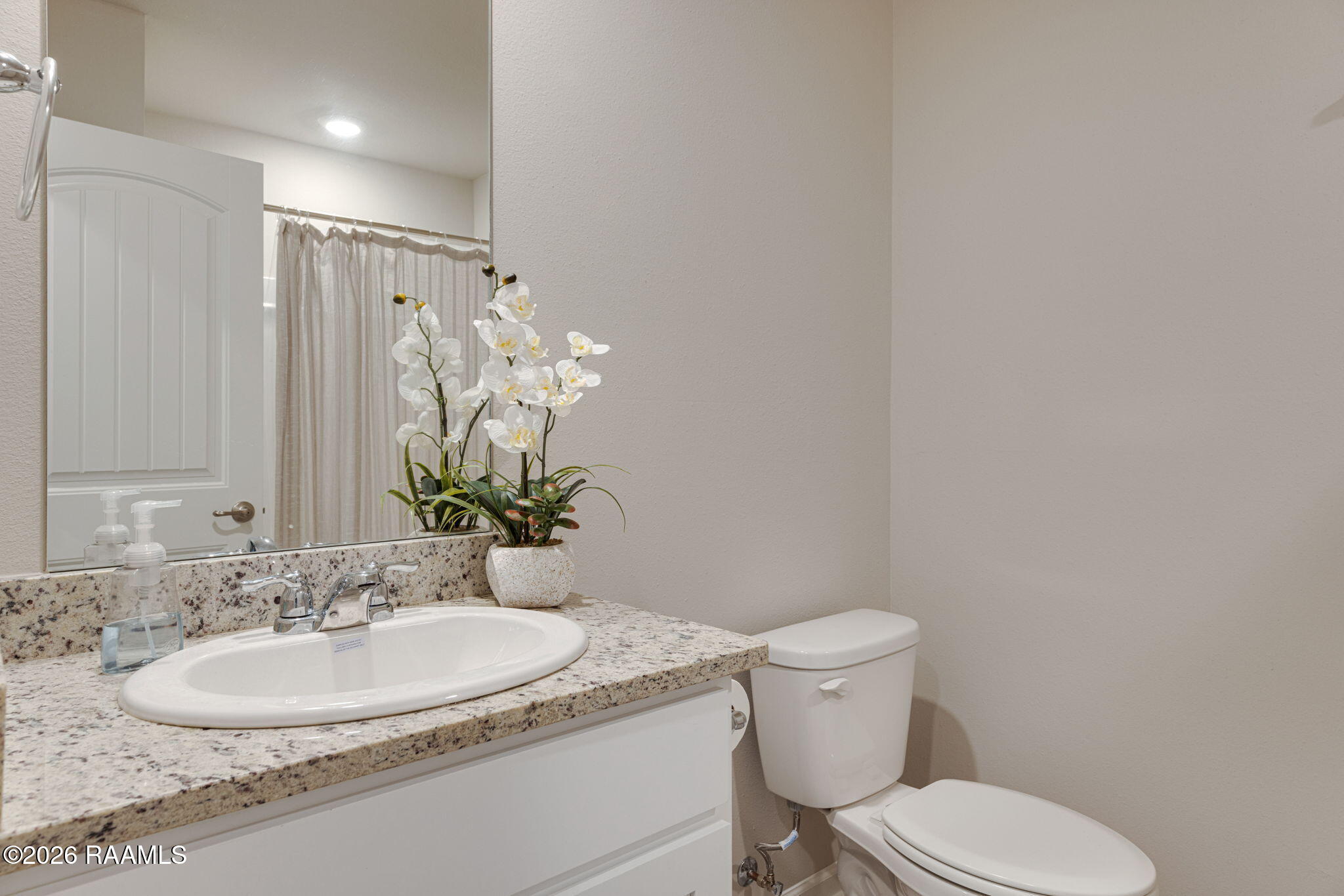 222 Old Cane Court Duson, LA 70529 - Photo 18 of 22 Guest Bathroom