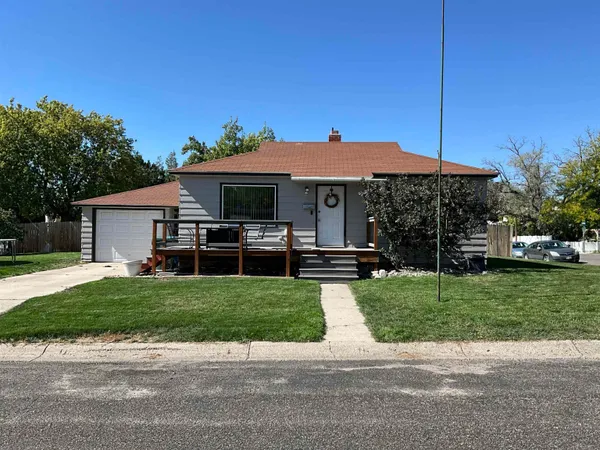 $298,500 | 495 Fairmont Avenue, Pocatello, ID 83201